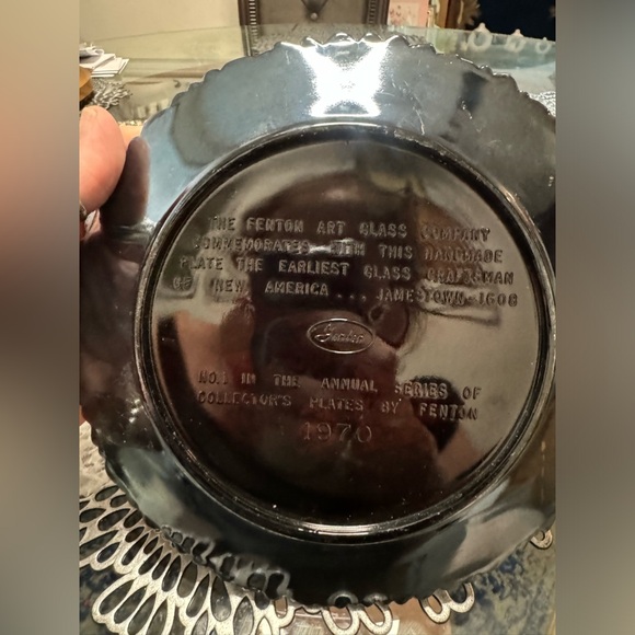 1970 Vintage Fenton Amethyst Carnival Glass Glass Blower Plate - Picture 2 of 3